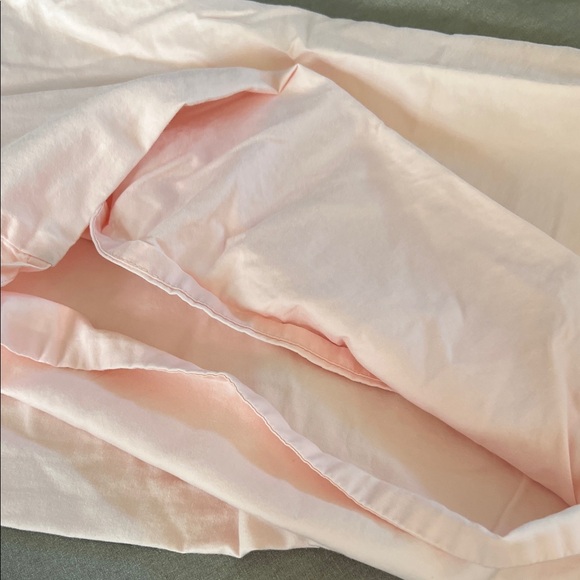 Brooklinen Queen Size Light Pink Duvet Cover with Matching Shams 100% Cotton - Picture 4 of 4